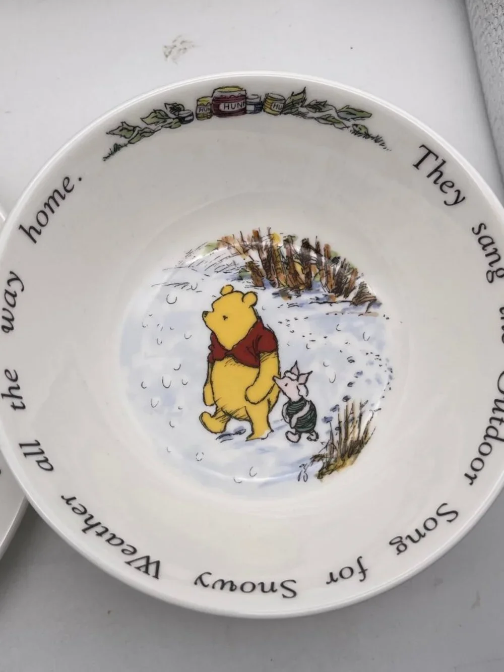 Royal Doulton Winnie The Pooh Gift Set Plate Bowl Mug w/Box